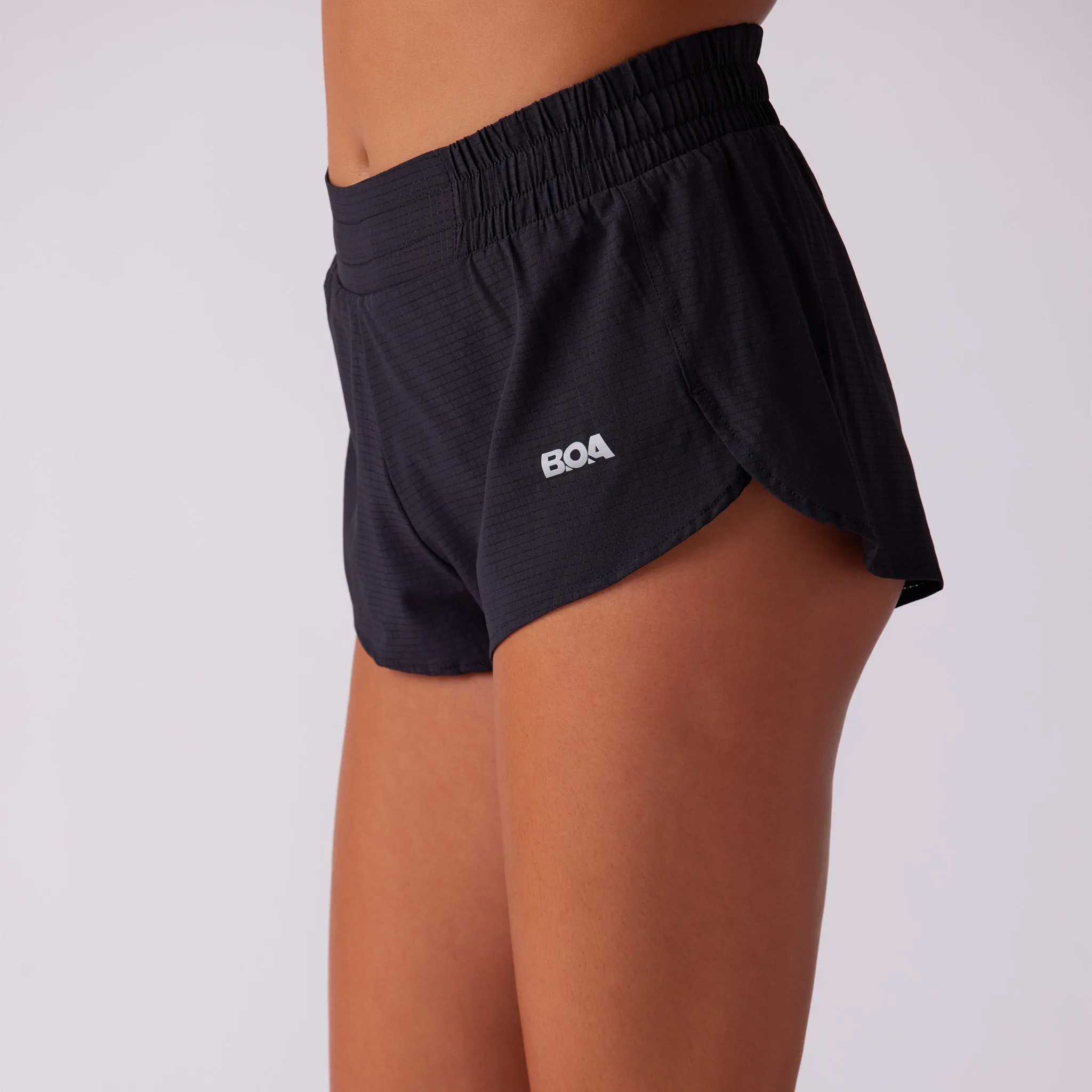 Women's Sprint 1.5" Lined Half Split Short - Black